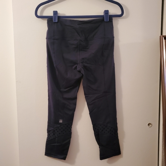 Victoria's Secret VSX Sport | Navy Knockout Capri - Picture 2 of 5